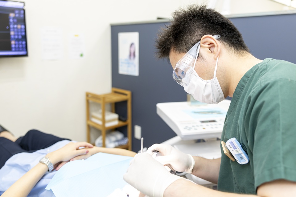 矯正中のむし歯・歯周病の管理について
